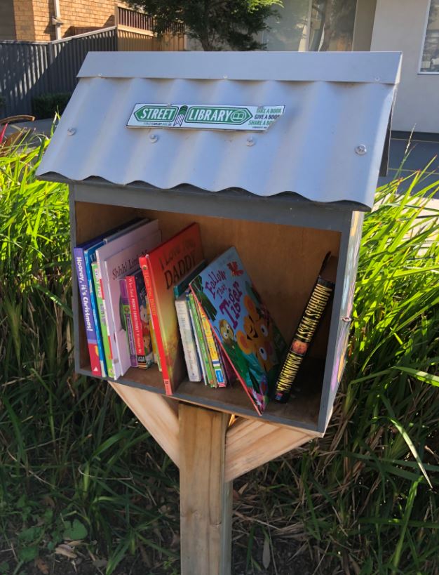 Garnet Rd. Street Library