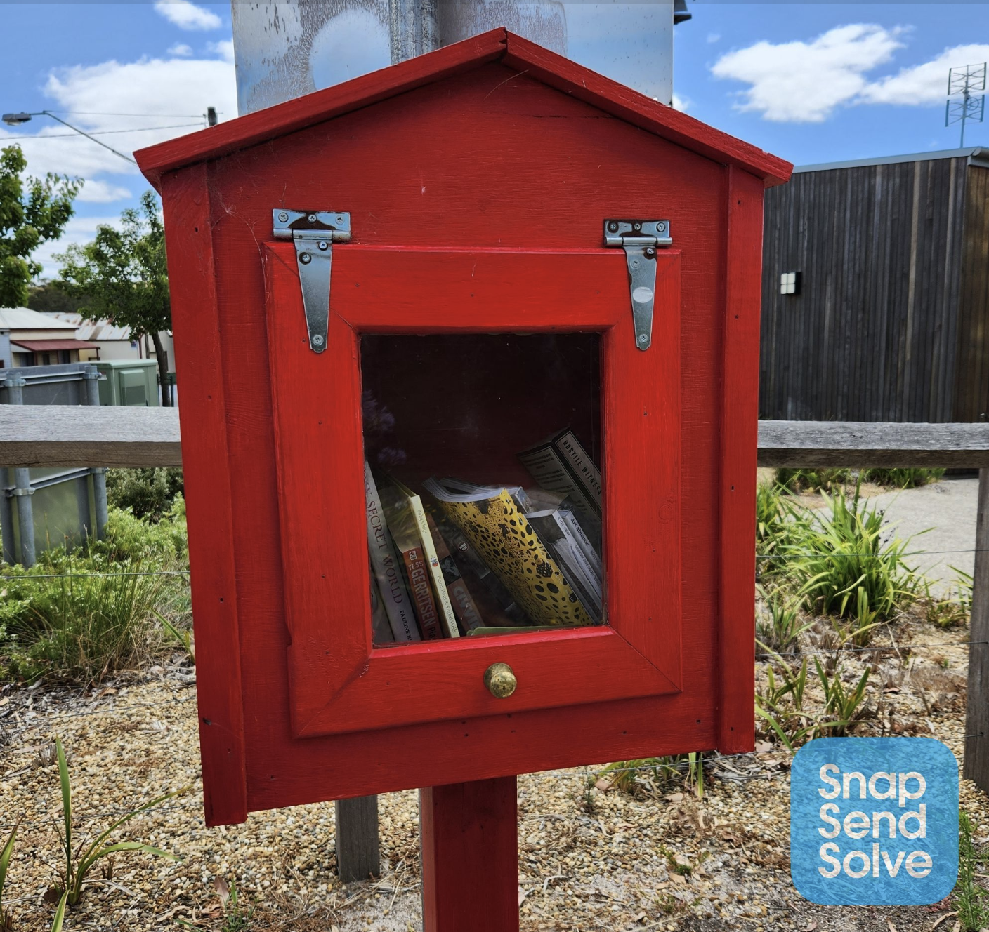 Henty St. Street Library